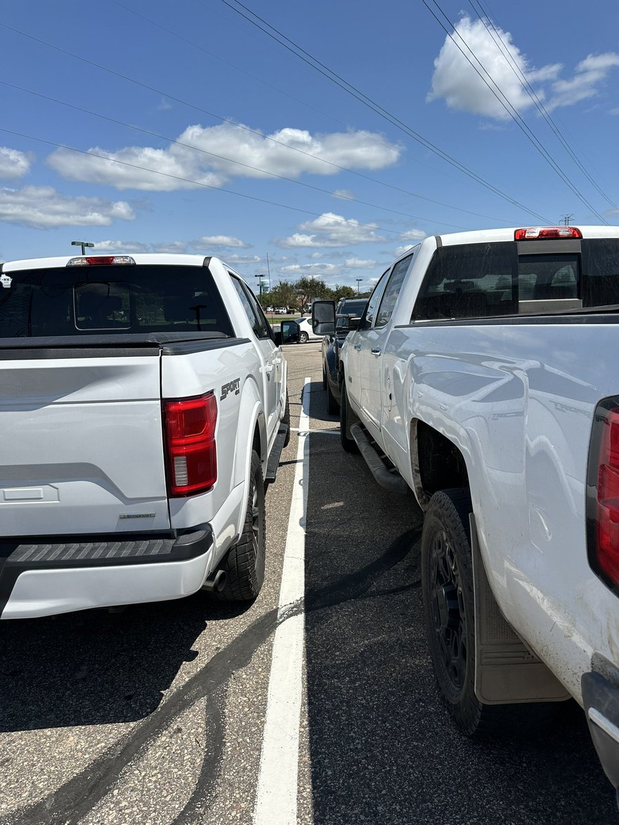 Benjamin tweet media