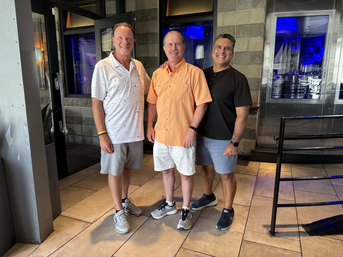 RetChiefSentman's tweet photo. A great day catching up with Retired Chiefs  Hake and Varela 
Great leaders and even better friends 🙏 https://t.co/Qn59CrzVrl