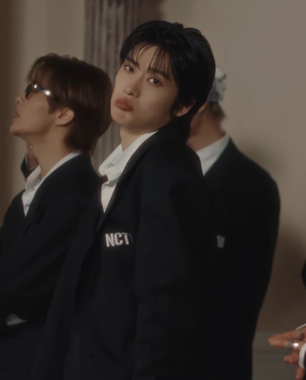 CENTERlTUS's tweet photo. might be going down as my favourite jaehyun stills idk https://t.co/zVhDrYxBbZ