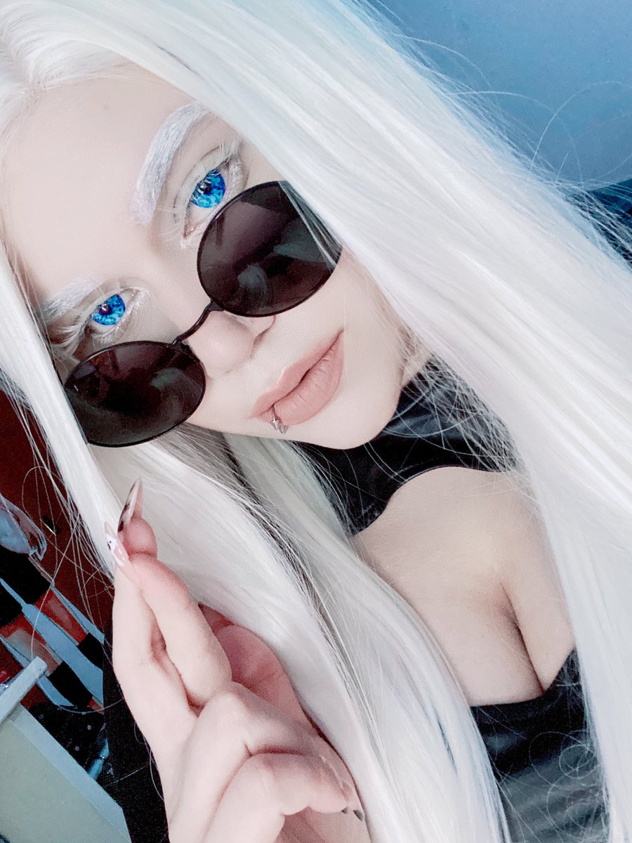 Ame_Sherlyn's tweet photo. DADDY’S HOME🗣️
por fin ya hice el cosplay de Gojo🩵 https://t.co/WyL2UjUCtA