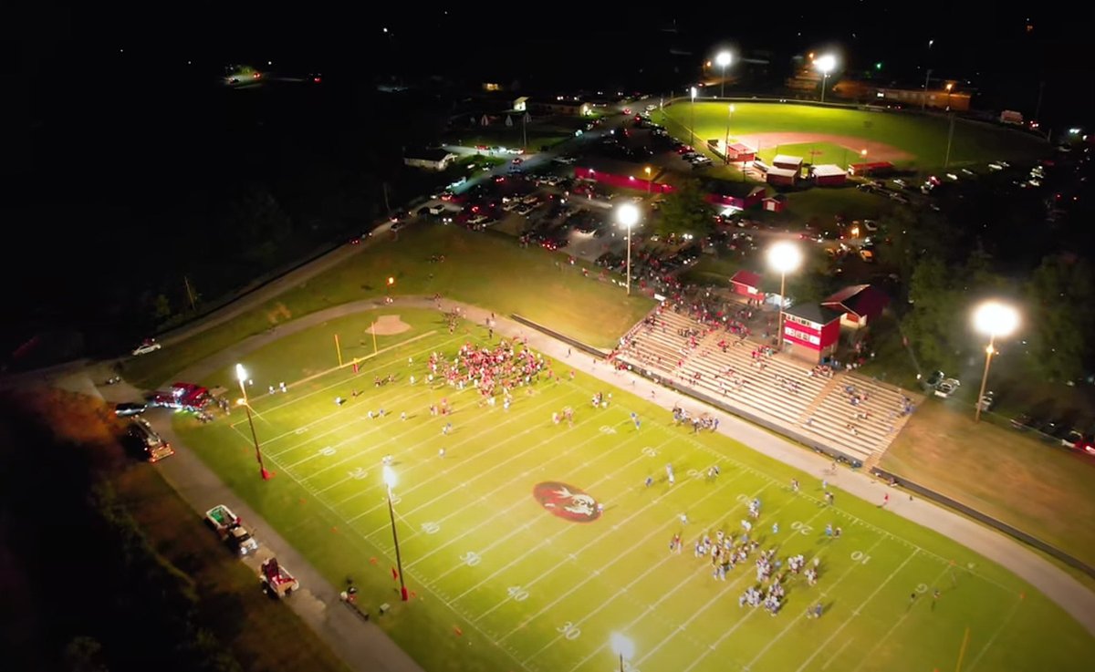 HelmetMissouri's tweet photo. 🏟️ Missouri Stadium Challenge 🏟️

Small Schools: Round 2

St. Pius X KC Warriors

🆚

Houston Tigers @CoachEricSloan

Vote in the poll below 👇 https://t.co/0T87WIKUXc