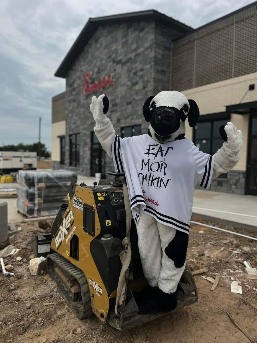 Who's ready for <a href="/ChickfilA/">Chick-fil-A, Inc.</a> in <a href="/HarvestTexas/">Harvest by Hillwood</a>?