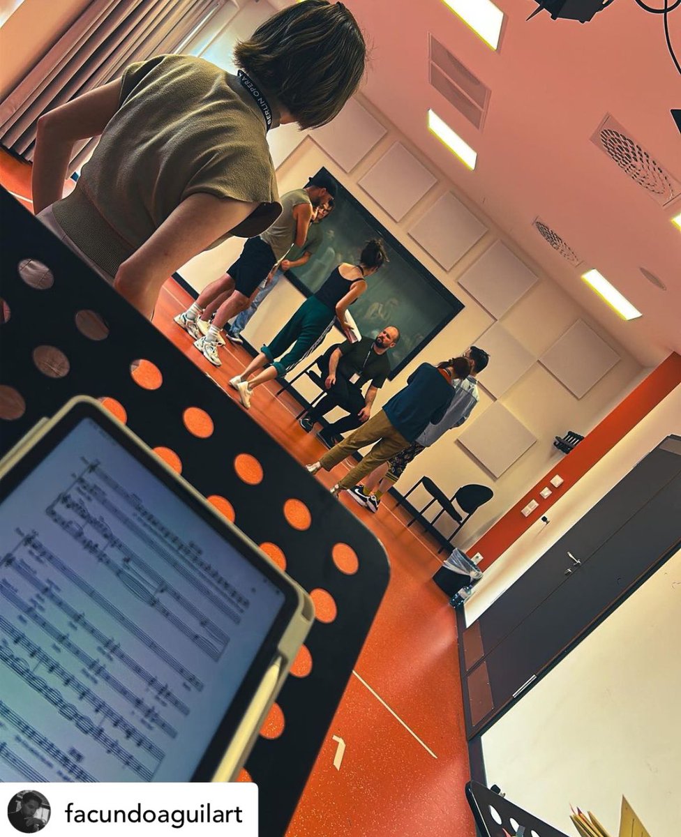 Ella Marchment (@ellamarchment) on Twitter photo Some Magic Flute rehearsal moments captured by one of my fab team of assistants Facundo Guilart! Some Magic Flute rehearsal moments captured by one of my fab team of assistants Facundo Guilart!