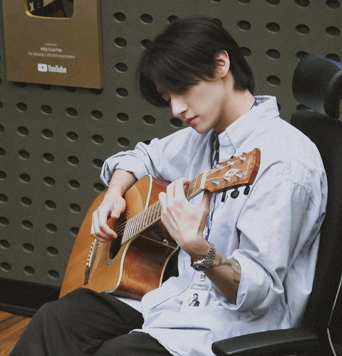IM_sweet_catttt's tweet photo. #몬스타엑스_아이엠의_키스더라디오
#2024년07월17일 #EP_17
#몬키라_엔딩고정멘트
💜 내일도 우린 서로의 습관이 될거예요, 안녕 https://t.co/mzcARW9anl