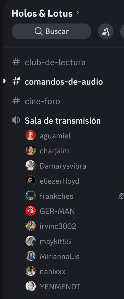 Ya estamos en sala disfrutando de nuestro cine foro con Aguamiel.

#discord #hive #bienestar