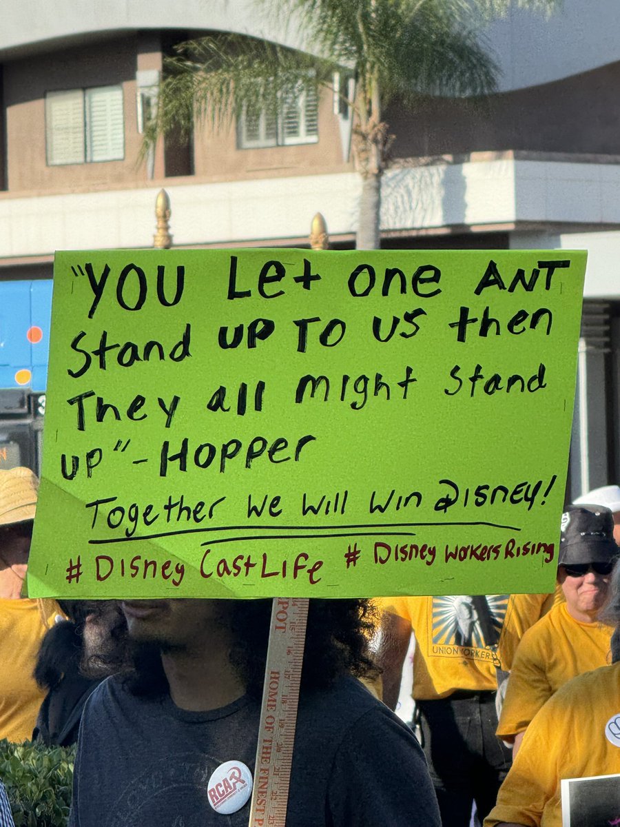 DisneyScoopGuy's tweet photo. My favorite signs from the cast members protesting for better wages outside Disneyland on Harbor Blvd! https://t.co/n3ofDYIcPL