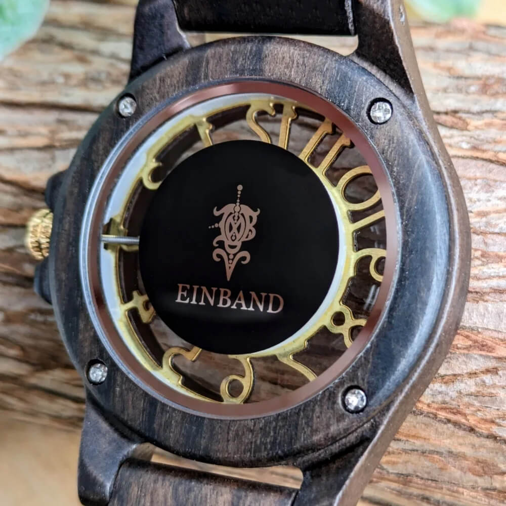 mokutopia_web's tweet photo. 【NEW】
#スケルトン 仕様 #サンダルウッド の #木製腕時計 34mm #女性向け Freiheit Sandalwood のご紹介です。
文字盤の天然木を数字型に加工しており、表裏どちらから見てもスケルトン仕様となっております。
https://t.co/tO6wLivQk6
#mokutopia #モクトピア #レディース #木製 #腕時計 https://t.co/1ZlEnU2d8z