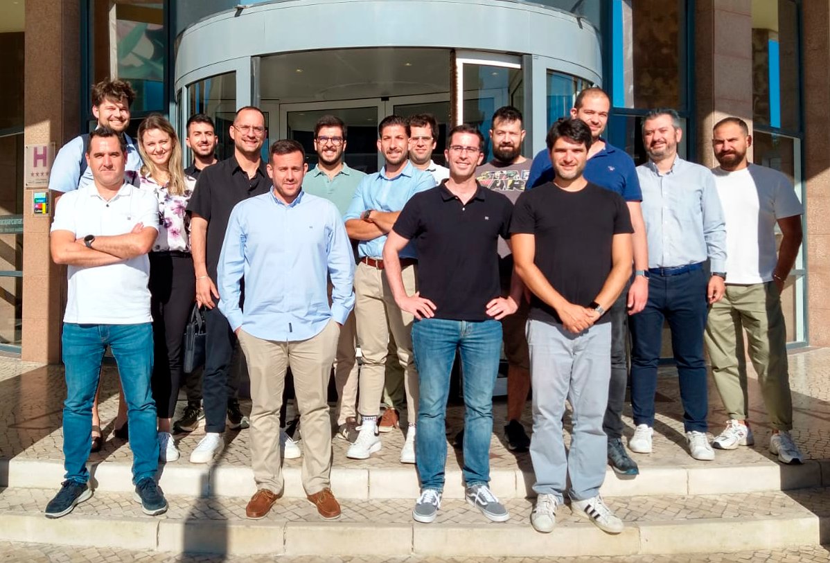 Chameleon_HEU's tweet photo. After a brief break to enjoy some delicious Portuguese cuisine 🍲 at our social dinner, we're back to work with renewed energy and enthusiasm! 🍽️🤝
#CHAMELEONProject #SocialDinner https://t.co/jT2O9LvnQv