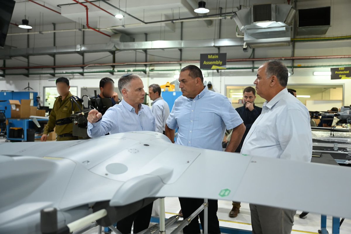Israel_MOD's tweet photo. Director General, Maj. Gen. (Res.) Eyal Zamir, visited Aeronautics, a subsidiary of Rafael Advanced Defense Systems, whose UAV systems play an active role in Israel’s various defense efforts. https://t.co/qnpMb9ek0S