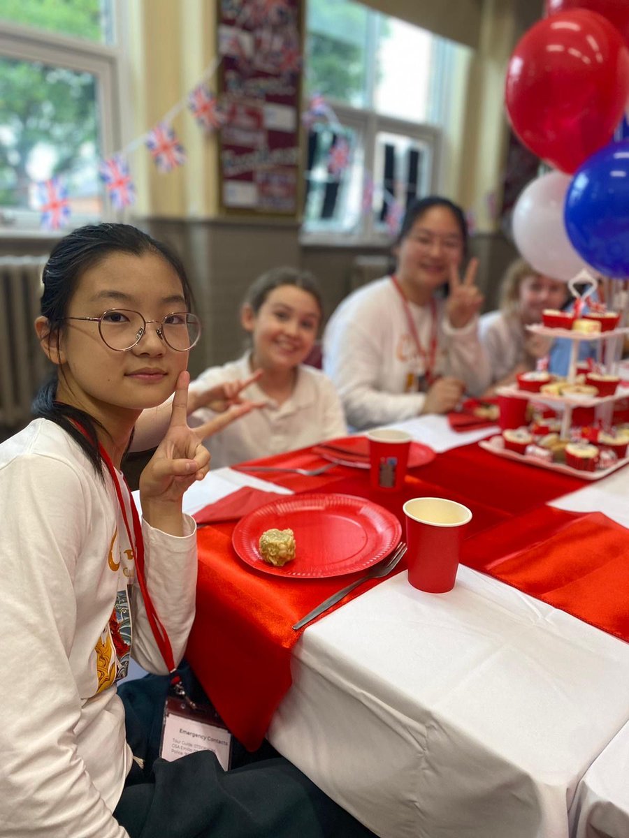 This calls for a party! 🎈🎉

After an amazing few days with friends from their partner school in Taicang, @bidstonavenue threw a party to celebrate the unforgettable memories they have shared together.