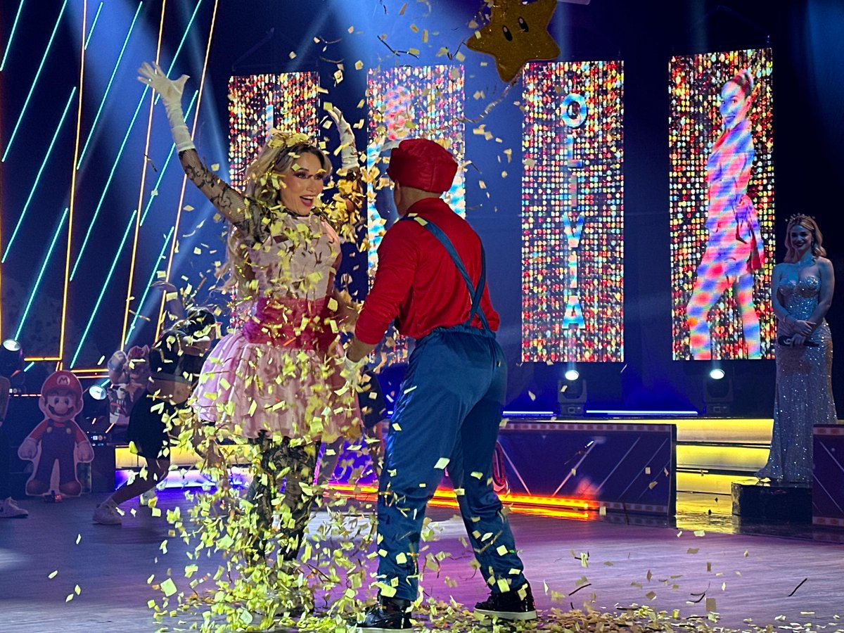 multimediostv's tweet photo. Una final digna de los mejores #Bailadísimo 😎

En Vivo ➡ https://t.co/Ldy2UsFN24 https://t.co/hMLGjZo3BE
