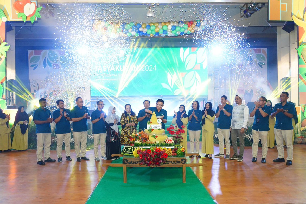 arif_boy85's tweet photo. Hari Rabu tgl 10 Juli 2024 ada Tasyakuran HUT ke 52 Petrokimia Gresik nih

#HUTKE52PetrokimiaGresik
#GrowthExcellence
#PetrokimiaGresik
#SolusiAgroindustri https://t.co/KRN6gNs8jG