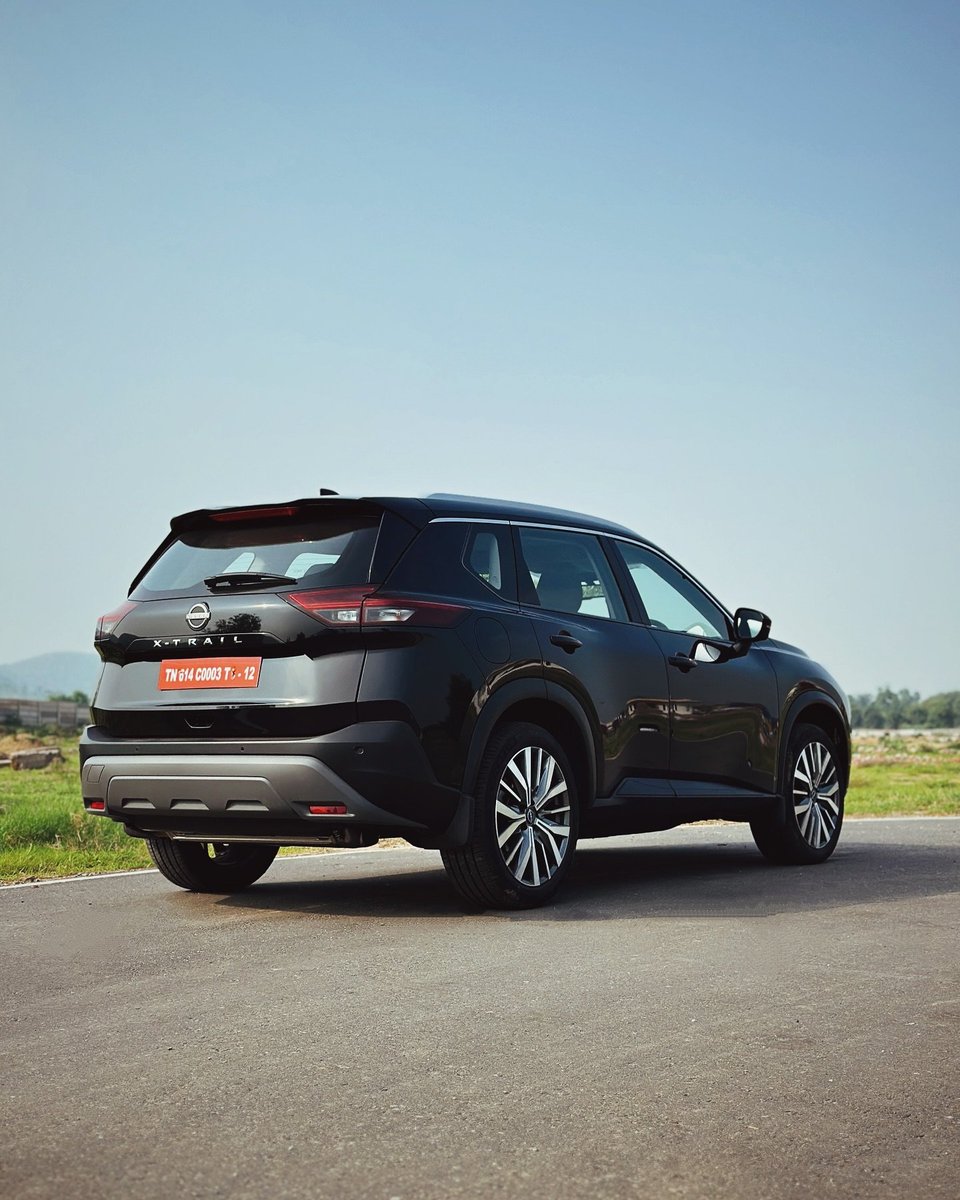 CarWale's tweet photo. We are driving the new Nissan X Trail!
It has finally landed in India! But you will have to wait till 23 July to know our opinions on it. Meanwhile, what do you think should be the price of the X Trail?
#nissan #xtrail #nissanxtrail #drive #newcar #cwdrive #suv #automotive https://t.co/a43MYoKCKt