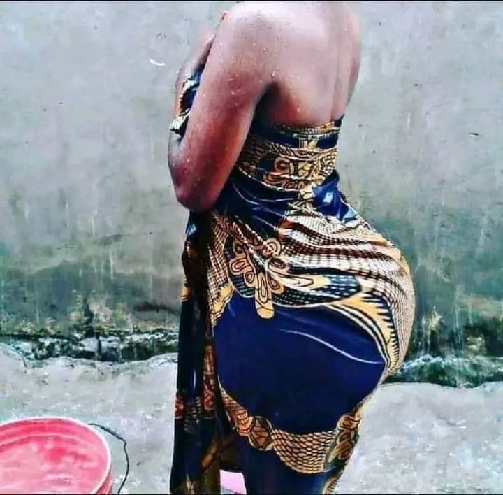 Mr_Teekay001's tweet image. MEN STOP DATING A LIABILITY!

1. A girl who doesn&apos;t have transport fare to visit someone that she claims she loves. (liability) 

Read further👇