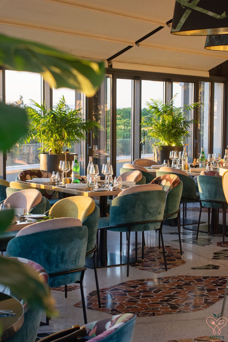 **New Post**
Una bellissima terrazza romana e una cena altrettanto magica, oggi ti racconto di Settimo, all'interno dell'hotel Sofitel 
kittyskitchen.it/settimo-roman-…