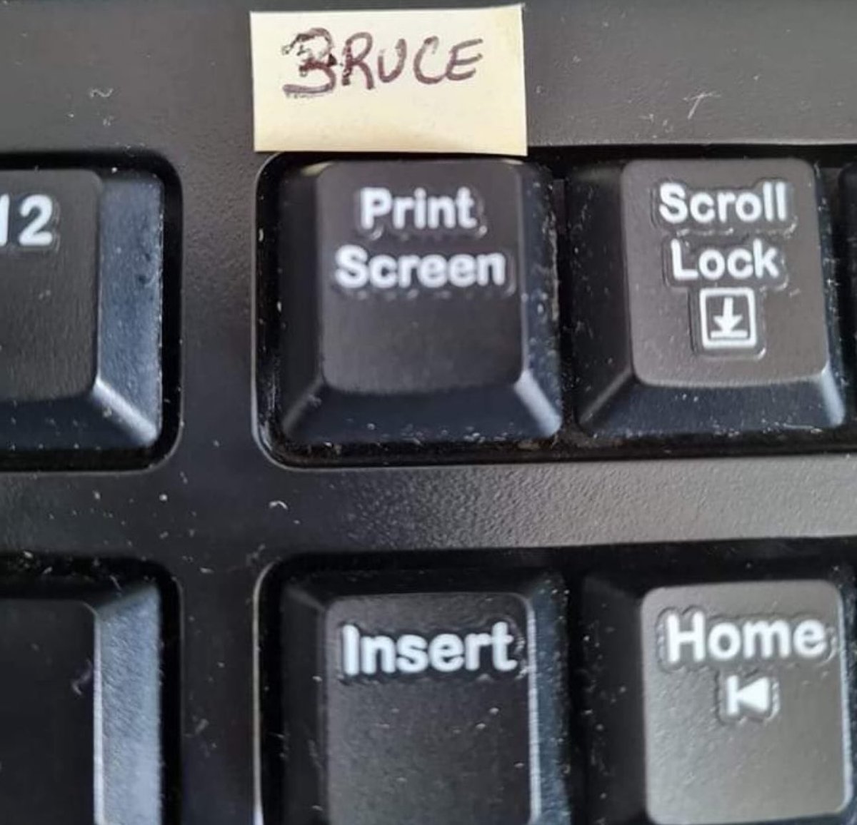 dzogrim's tweet image. 🤣😂