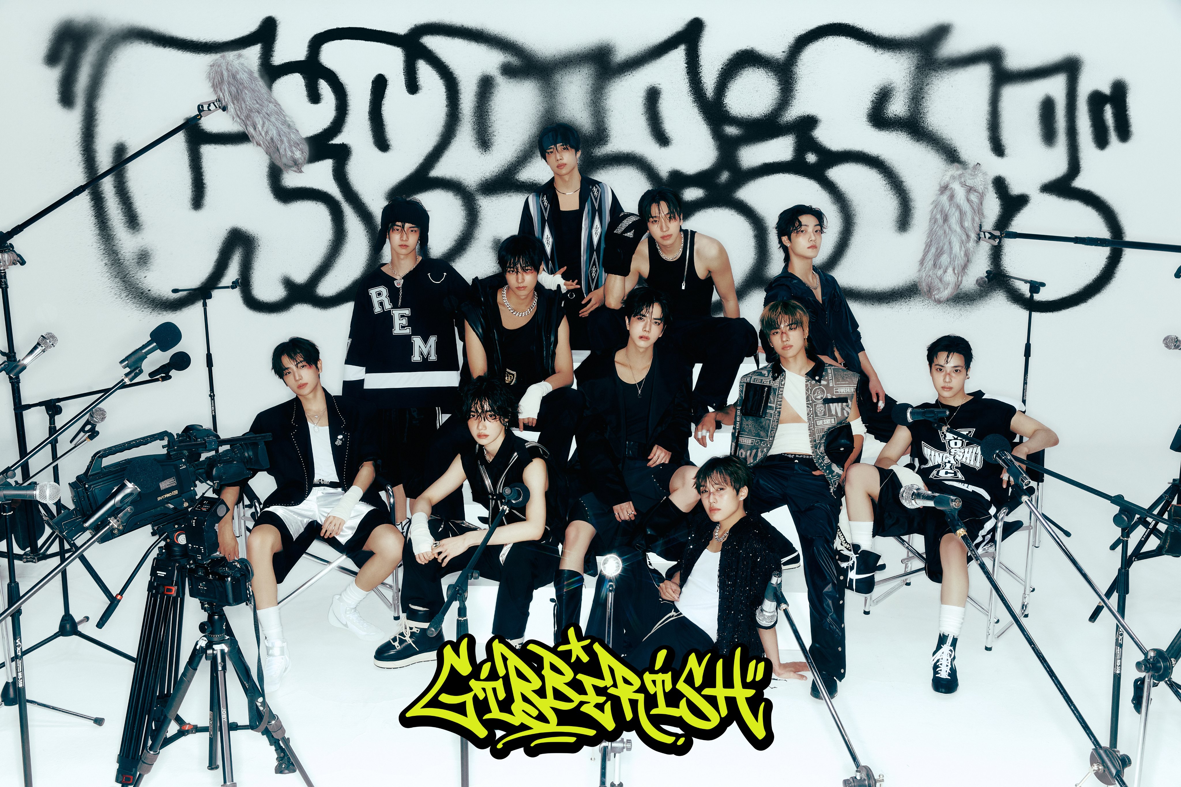 THE BOYZのJAPAN New Mini Album『SHE'S THE BOSS』のジャケット