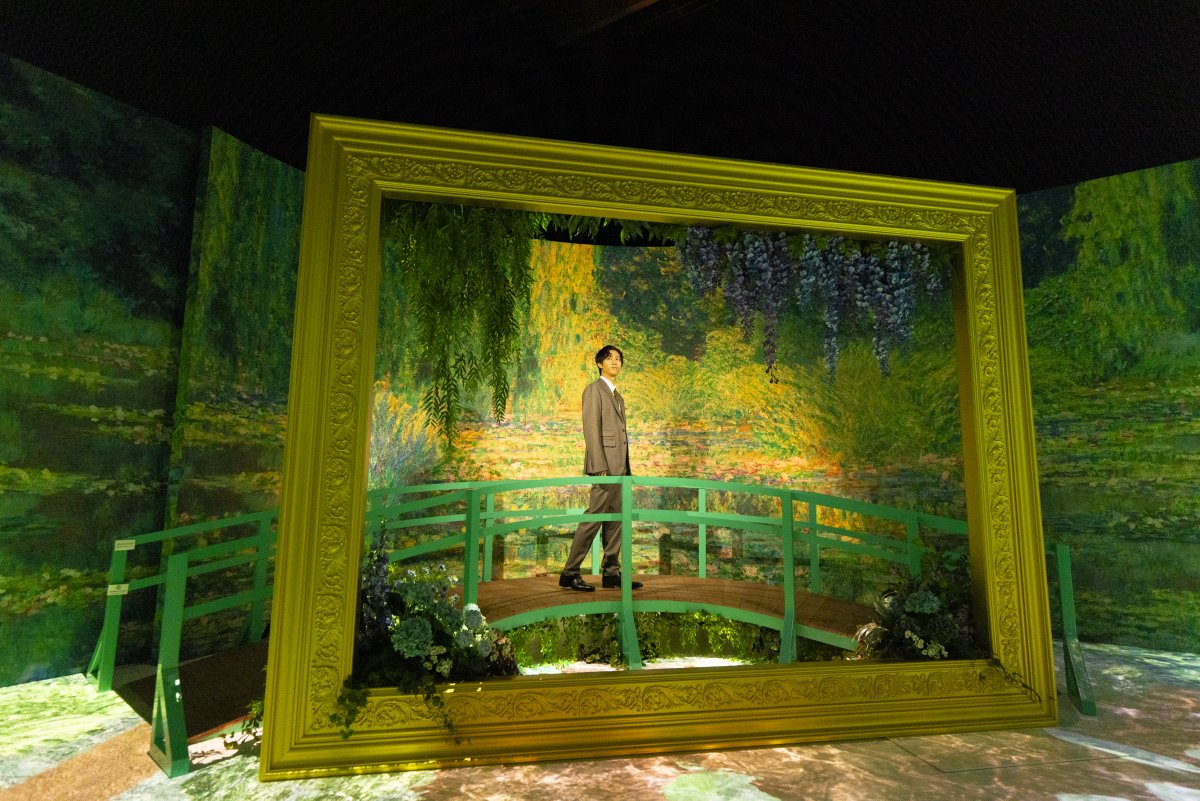 oricon's tweet photo. Snow Man 阿部亮平、
メンバー1の芸術肌は渡辺翔太✨

しょっぴーの画伯ぶりを絶賛
「僕的には猛烈にプッシュ」
https://t.co/Le78Z61T5v

ツアーの空き時間に
松村北斗と美術館に行ったことも
https://t.co/X3Hwblud95

没入型展覧会『#モネアライブ』
公式アンバサダー就任発表会🎨

#阿部ちゃん https://t.co/YYK1WVuj8W