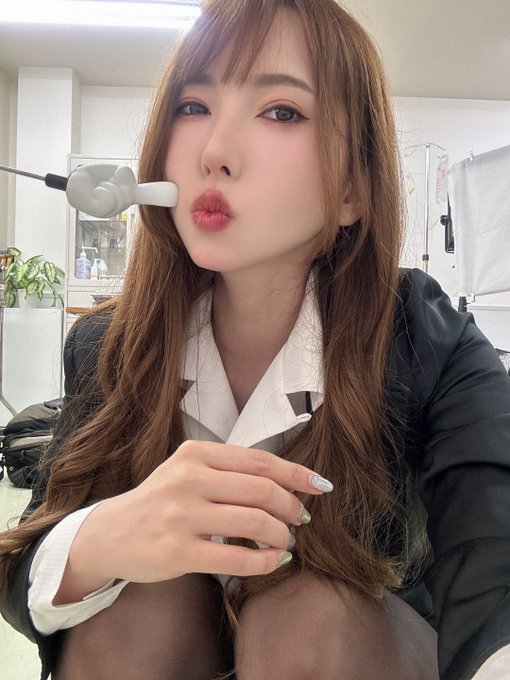 おはよ！！  今日も撮影☺ https://t.co/mecW082XeG<a href="/tag/%E3%83%88%E3%83%AA%E3%83%97%E3%83%ABhappy%E3%82%AD%E3%83%A3%E3%83%B3%E3%83%9A%E3%83%BC%E3%83%B32024"class="tags"><span>#トリプルhappyキャンペーン2024</span></a>