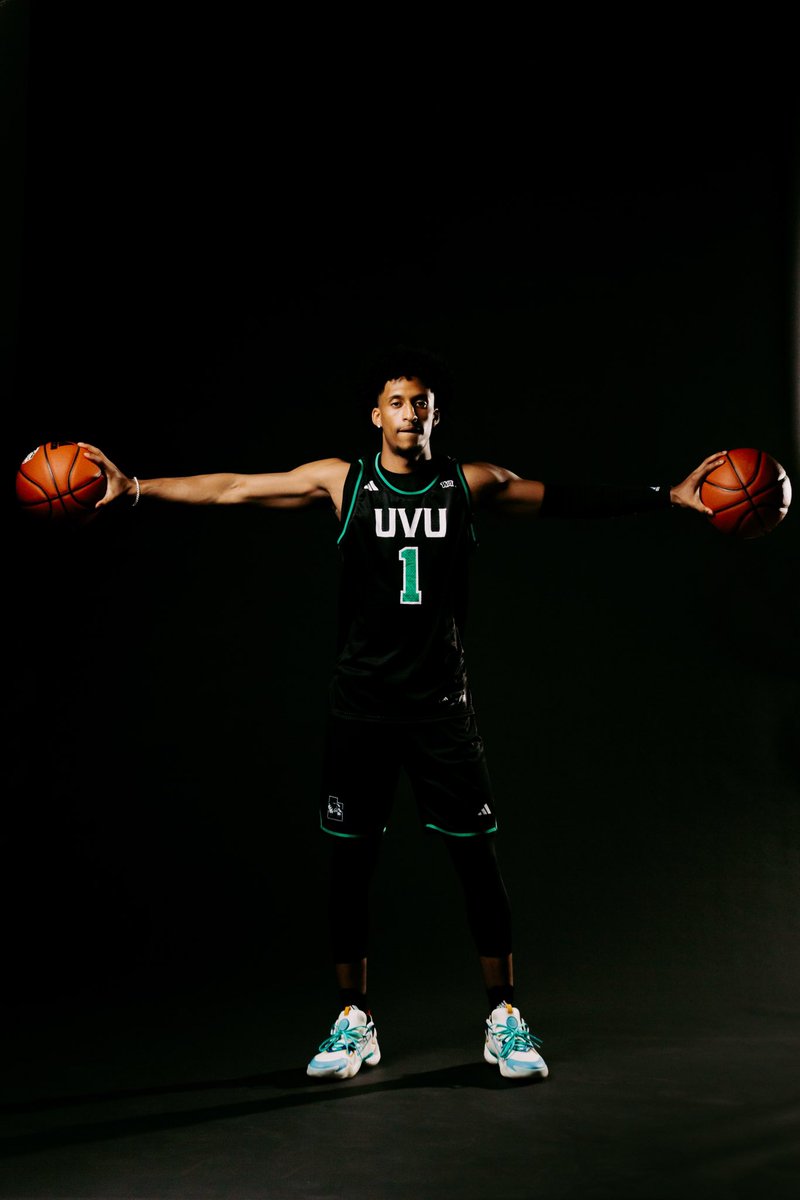 ANDRExJOHNSON's tweet image. 💚🖤