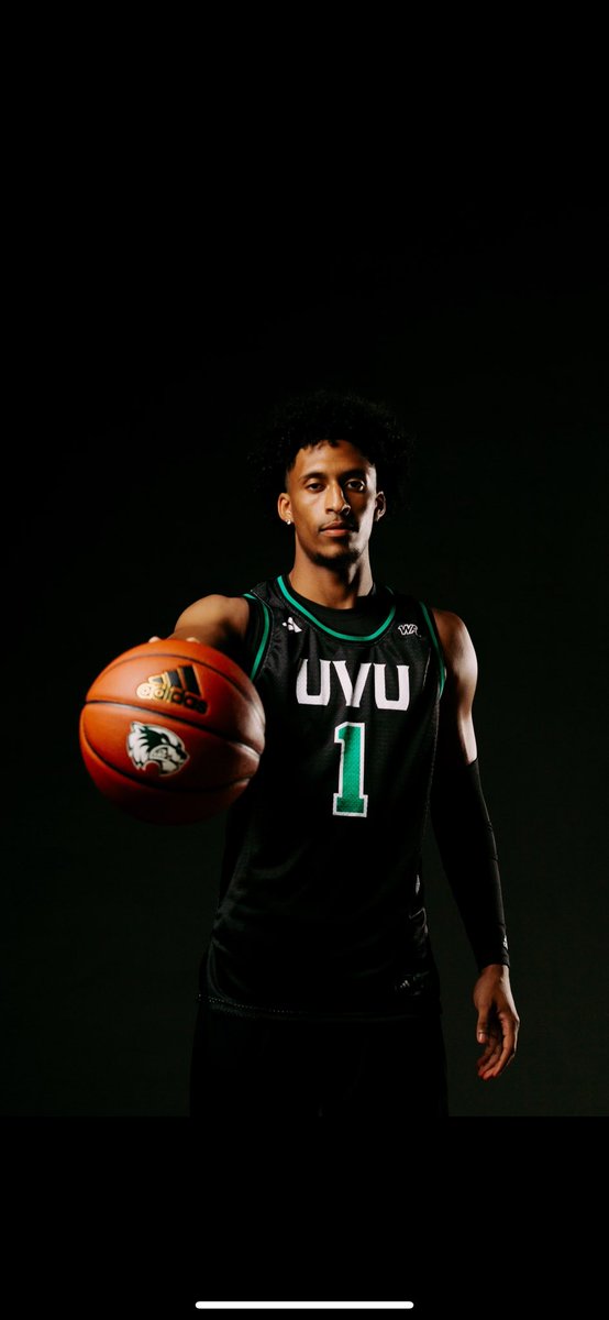 ANDRExJOHNSON's tweet image. 💚🖤