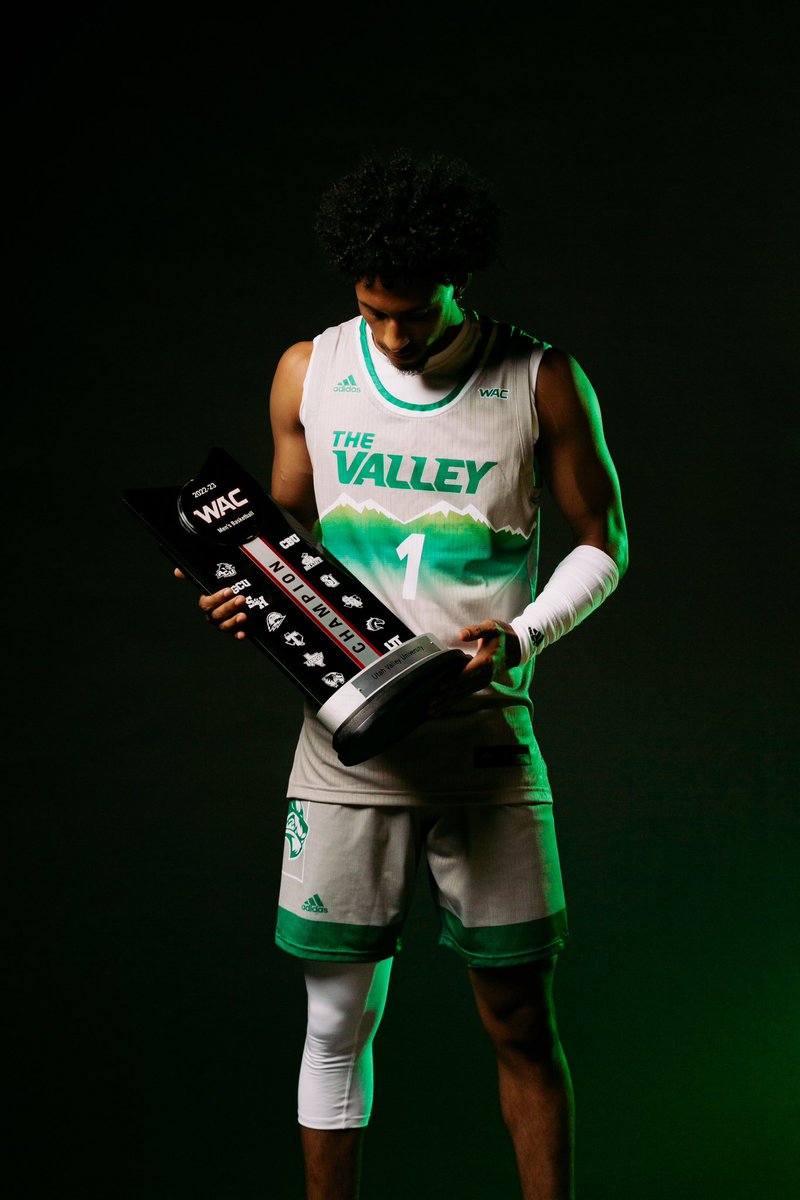 ANDRExJOHNSON's tweet image. 💚🖤