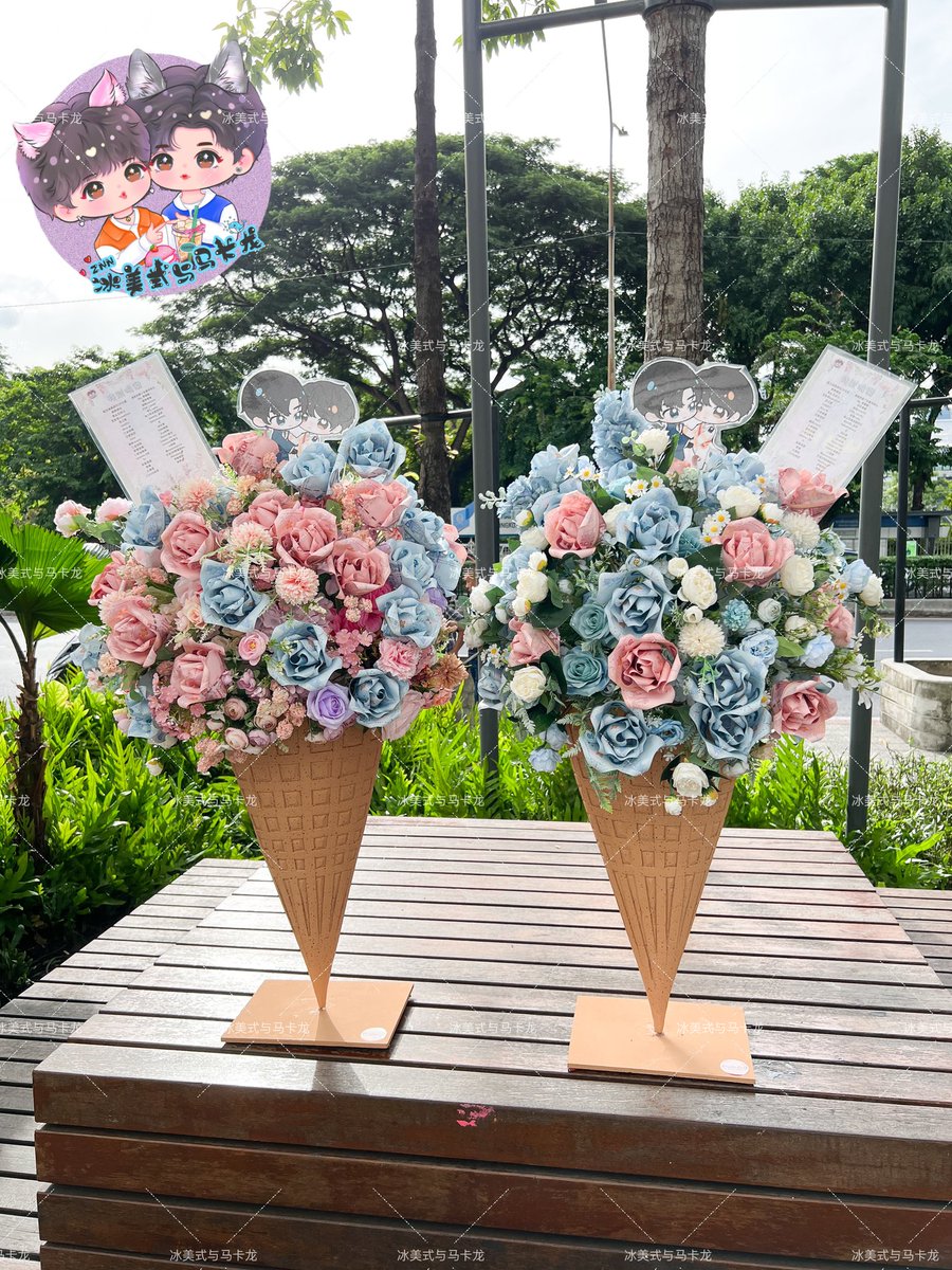 zonzondaqizi's tweet photo. 【ZNN冰美式与马卡龙】
👑穿越天际靠近你 开机应援👑

          王子与骑士
      ❤爱情与秘密❔
   错综复杂交织的关系
   穿越天际只为靠近你
    是阴谋❔还是天意
      但我知道 我与你
        是朝朝与暮暮
        是星星与夜空
    是清晨的第一缕曙光
  是宇宙间最绚烂的巧合

           炎炎夏日
      穿越天际靠近你
           拉开序幕     
           满怀期待
ZeeNuNew与ZonZon一起
        迎接它的来临

    🥳7.18正式开启🥳
        📸新的故事📸
        🎉盛大开篇🎉
        ❤诚意满满❤
           敬请关注ing…

🍦感谢冰美式马卡龙42位松松
      送上冰淇淋钱花两束🍦
㊗:
🌹穿越天际靠近你 开机大吉🌹
#ZeeNuNew
#บวงสรวงข้ามฟ้าเคียงเธอ