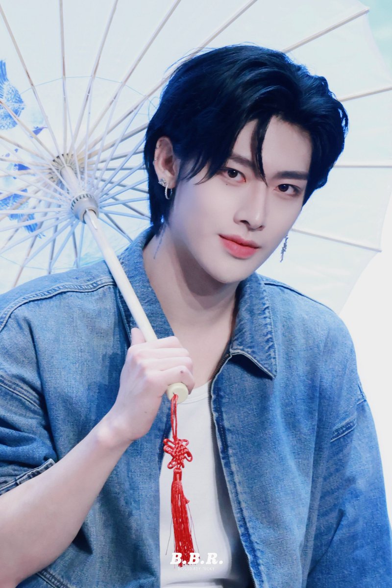 彫刻ゼロベースワン ハオ🐼 リッキー🐈‍⬛ #제베원 #제로베이스원 #ZB1