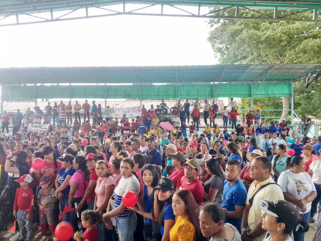 Elías Zurita tweet media