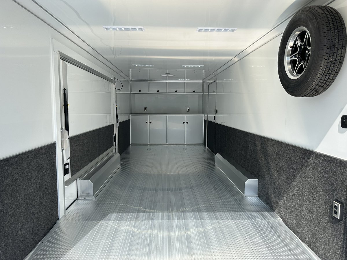 VictoryCustomTrailer tweet media