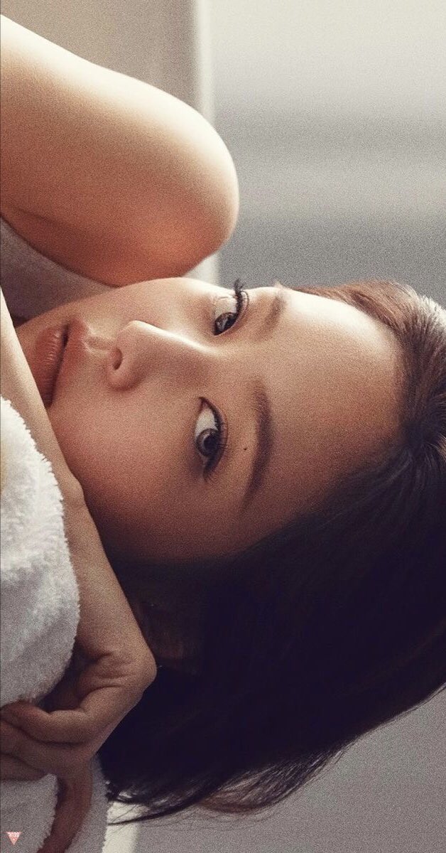 jenniepics's tweet photo. https://t.co/guj1YrmOHJ