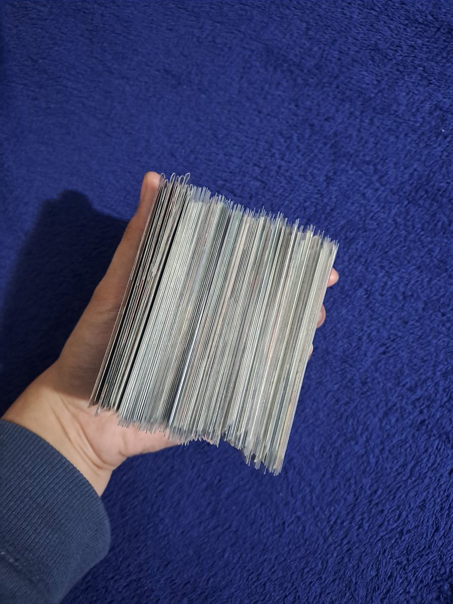 inhuihao's tweet photo. decluttering sale soon https://t.co/8bjlCCgQxr