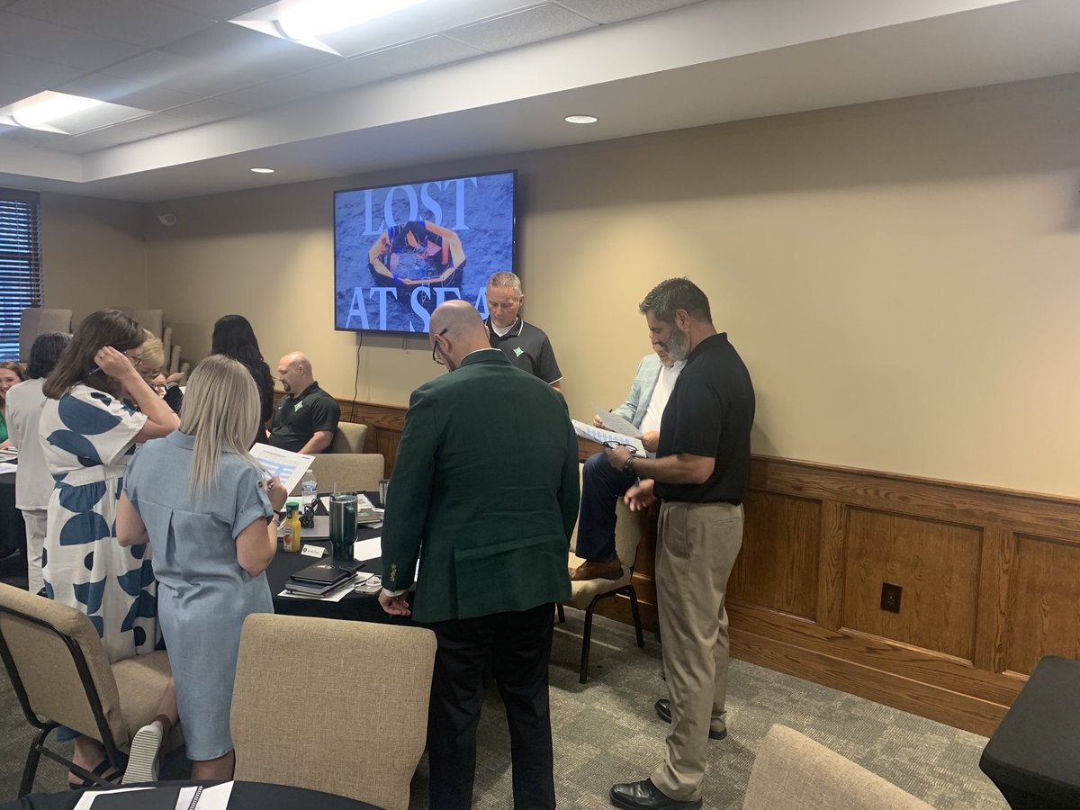DrThomasPCSD's tweet photo. Fantastic day with district and school leaders at our Leadership Kickoff in Pickens! Plenty of rich conversation on our data and time well spent collaborating! Appreciate this group as we work to improve our craft and get better as a district! #Leadership #GettingReadytoStart https://t.co/eL3CcHrWMI