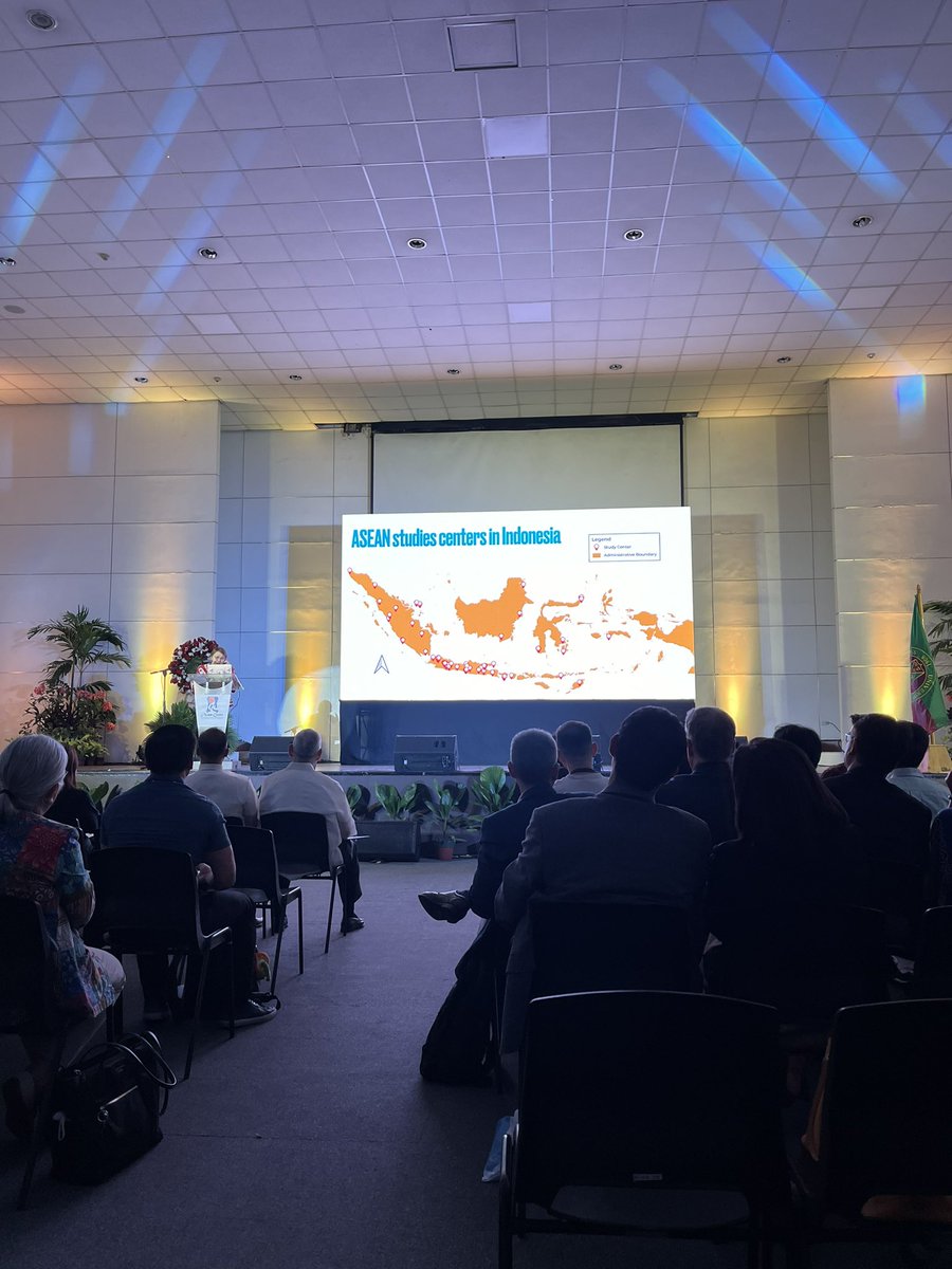 Julie de los Reyes (@jtdelosreyes) on Twitter photo Day 1 Opening Ceremony #SEASIA2024 <a href="/UPAsianCenter/">UP Asian Center</a> <a href="/kucseas/">CSEAS Kyoto University 京都大学東南アジア地域研究研究所</a> Day 1 Opening Ceremony #SEASIA2024 <a href="/UPAsianCenter/">UP Asian Center</a> <a href="/kucseas/">CSEAS Kyoto University 京都大学東南アジア地域研究研究所</a>
