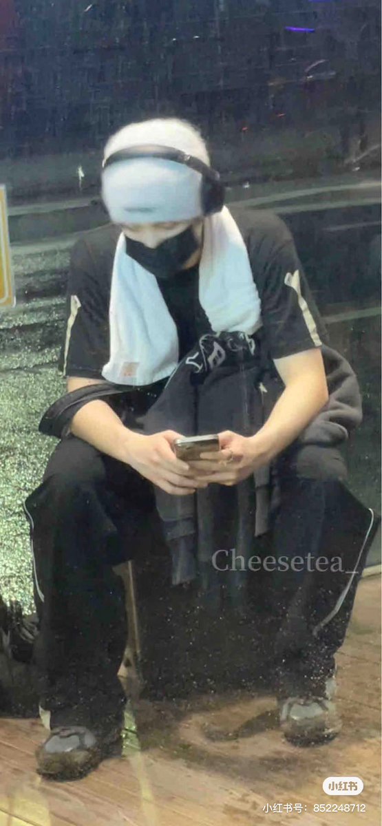toastofull2's tweet photo. Omg，trainee A’s James
#James #赵雨凡 #TraineeA #제임스 https://t.co/kZoH2dnHdC