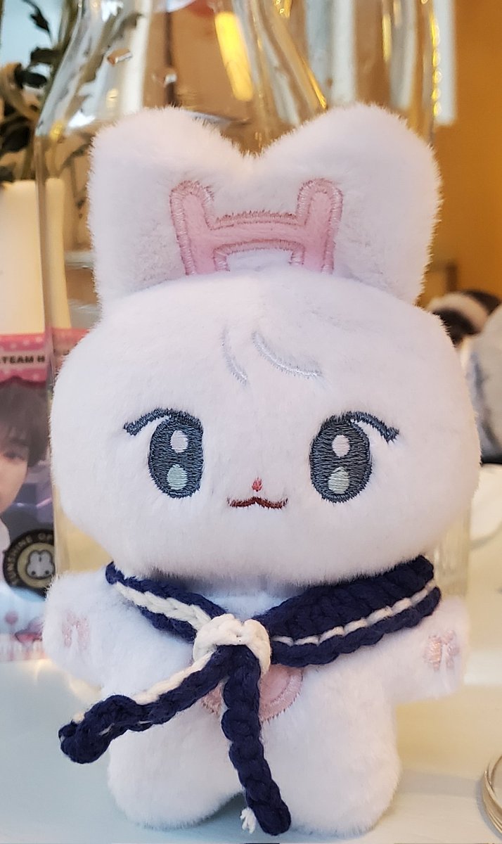 CBCX1LJH's tweet photo. えっ、どっちがハルア?www 💙🐰💕 https://t.co/j9JK1Ko3Zq