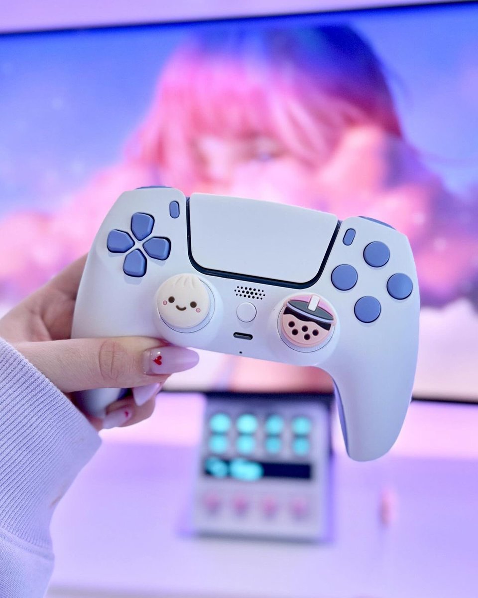 lauragois_'s tweet photo. Chamando todas as gamers coquettes, it girls que amam maquiagem, cafés e doramas 🎀✨  #gamergirls #girl #dorama #gamer https://t.co/ttImAdXO3E