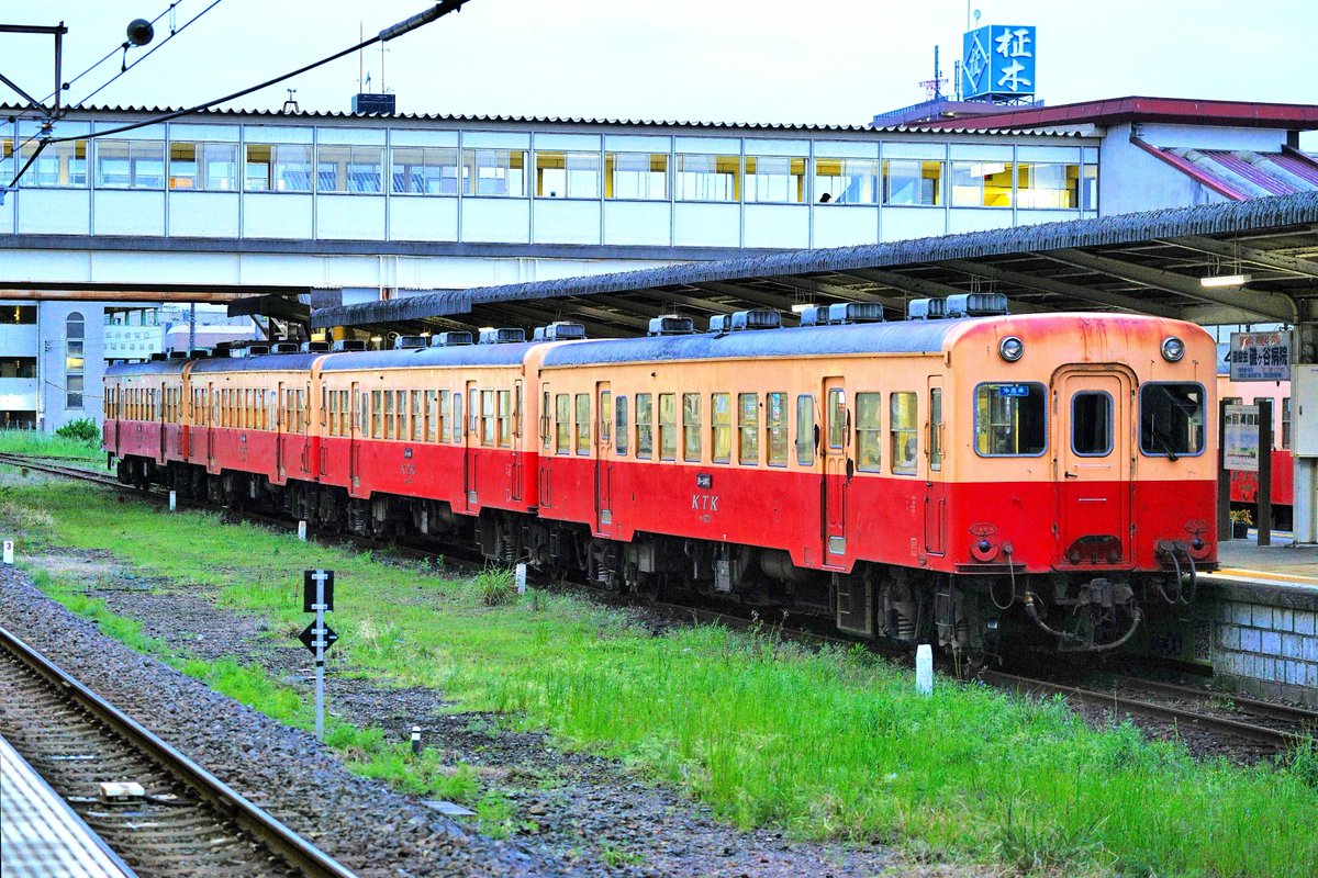 ktr5104's tweet photo. #四両の車両大募集 
地方私鉄の4両編成は長編成①

#小湊鉄道
#小湊鐡道
#小湊
#長野電鉄
#長電
#NER 
#NAGADEN 
#遠州鉄道
#遠鉄電車
#遠鉄
#entetsu 
#江ノ島電鉄
#江ノ電
#えのでん 
#EER https://t.co/q0JJZ25ZNi