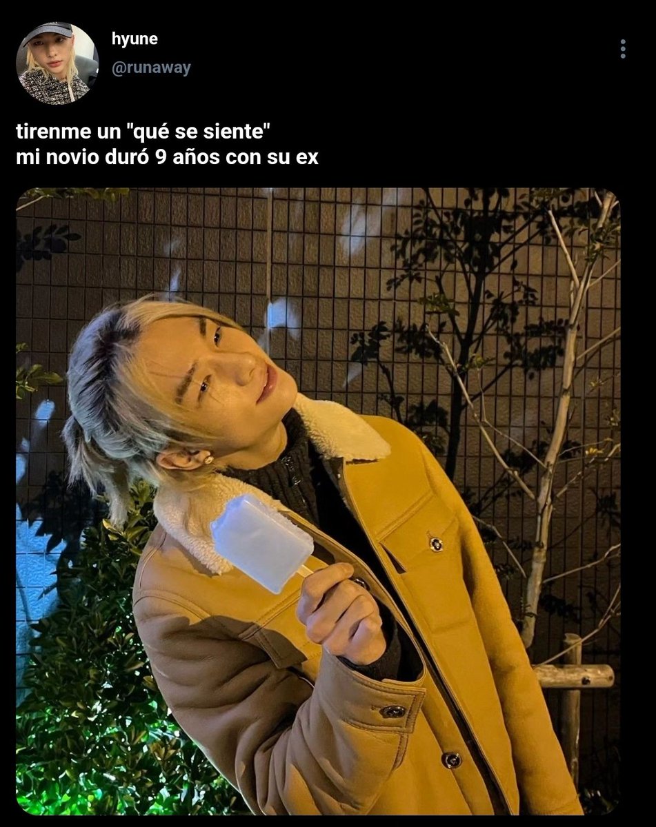chnlxshome's tweet photo. ★彡 chanlix/hyunchan few tweets au 

donde hj quiere jugar al "qué se siente" para hacerse viral pero termina arrepintiendose https://t.co/r4opryegM8