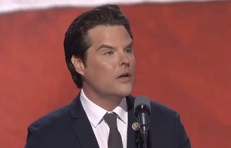 middleageriot's tweet photo. According to a rumor I just started, Matt Goetz got a facelift so Donald Trump would think he was pretty and choose him for vice president. https://t.co/Ubt6xNkBMD