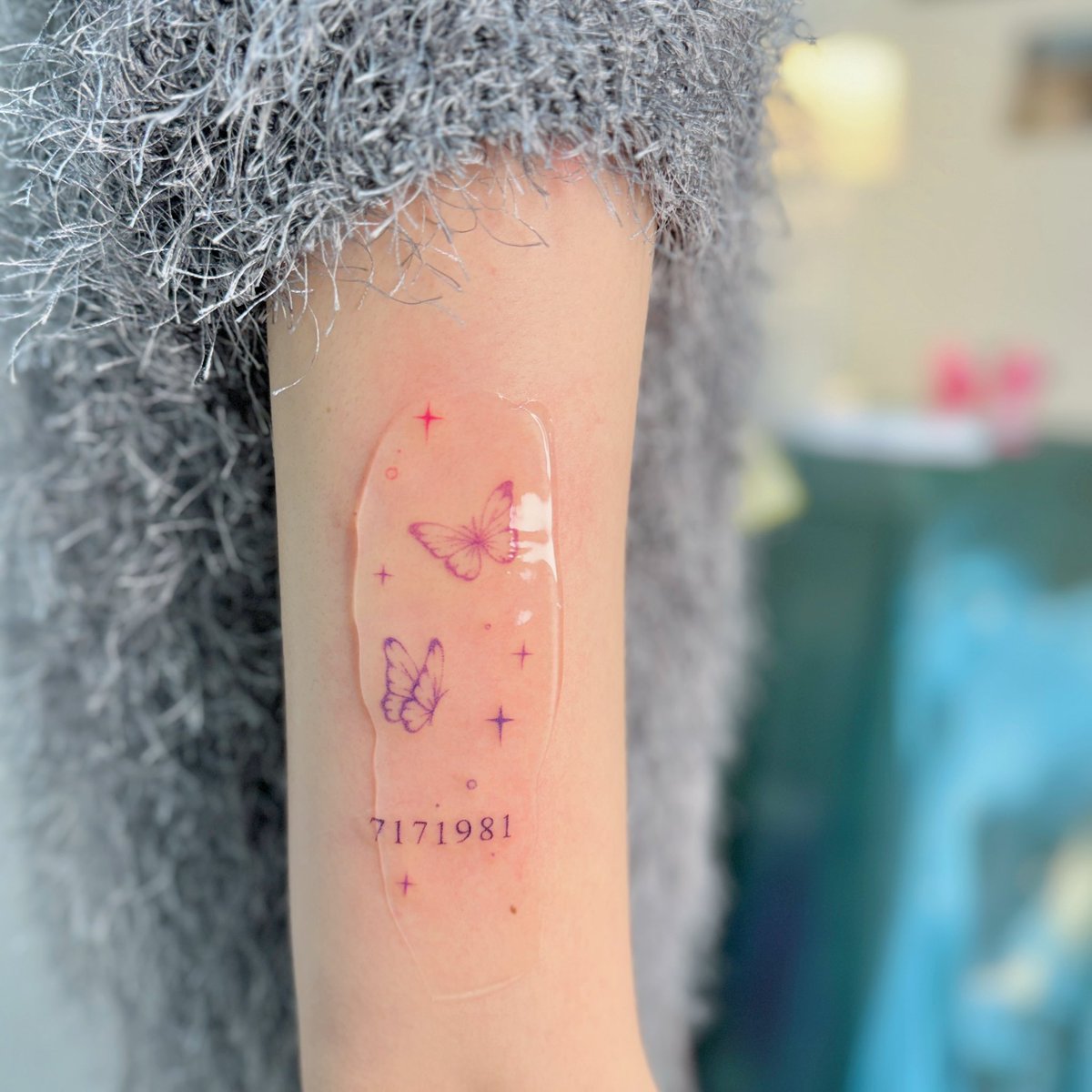 qwertypoke_'s tweet photo. 本当にかわいい😻
世界に一つだけのタトゥーを入れてあげます🩷
https://t.co/wFCvYn2xiY
💌Insta / Line ID : qwerty.poke

#韓国タトゥー #韓国旅行 #ソウル #ソウルタトゥー #かわいいタトゥー #かわいいRT #蝶タトゥー #弘大 #弘大タトゥー #韓国美容 #カラータトゥー https://t.co/hQjp4nTkIi