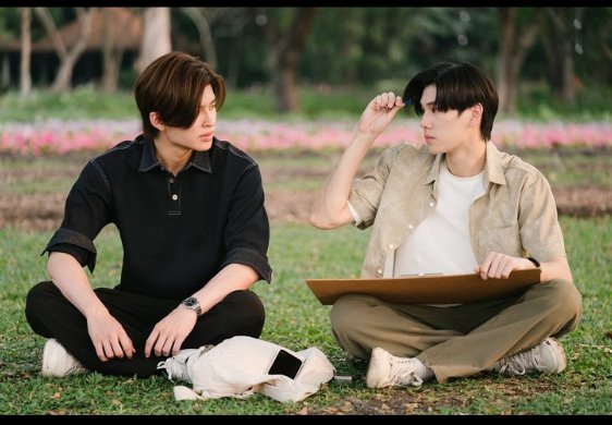 Melody9412's tweet photo. Aun no supero que hoy es el último episodio🤧 
Y que el dia de mañana ya no esperare el siguiente Miercoles con tanta emoción😫💕
#WeAreSeriesFianlEP 
#PondPhuwin 
@ppnaravit @phuwintang https://t.co/ovFUzeQMId
