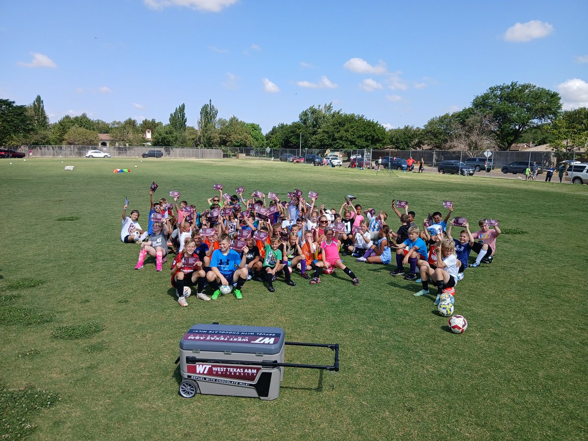 WTAMU_Soccer's tweet photo. Three great days working with 70+ campers at the WT Men's Soccer Mini-Kick Camp! A lot of finishing, passing, fun, and games played!!! ##bufffútbol #wearewtsoccer #minikickcamp #panhandlesoccer #supportthebuffs #wearewesttexas #wtathletics https://t.co/woPaXnT8Eg