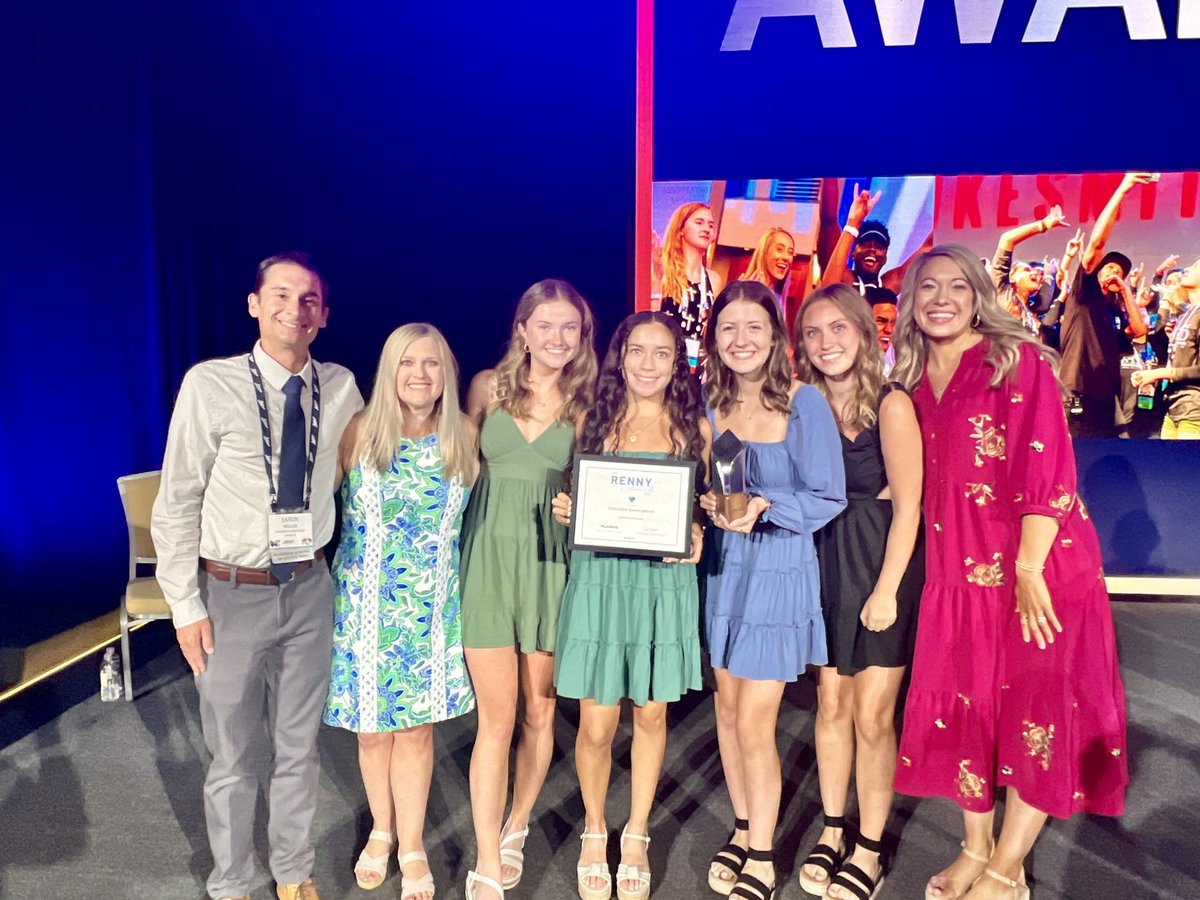 LP Renaissance tweet media