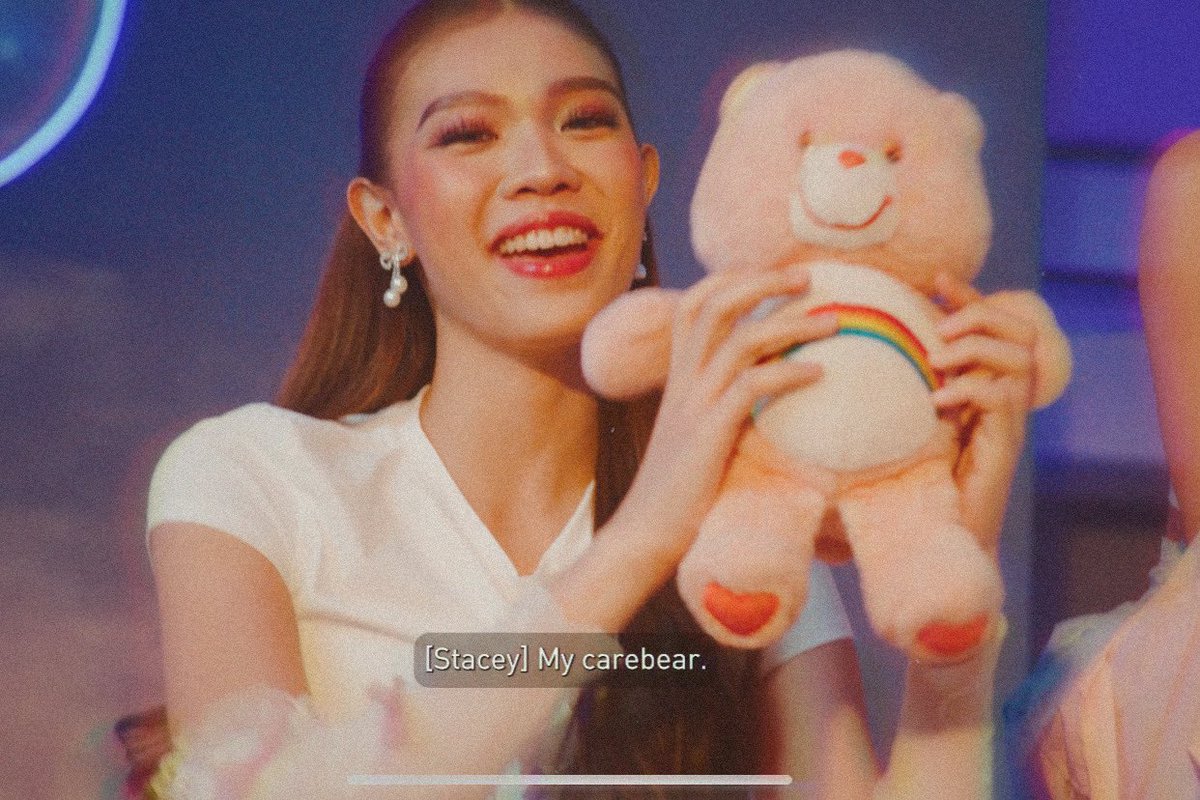 starchives. tweet media