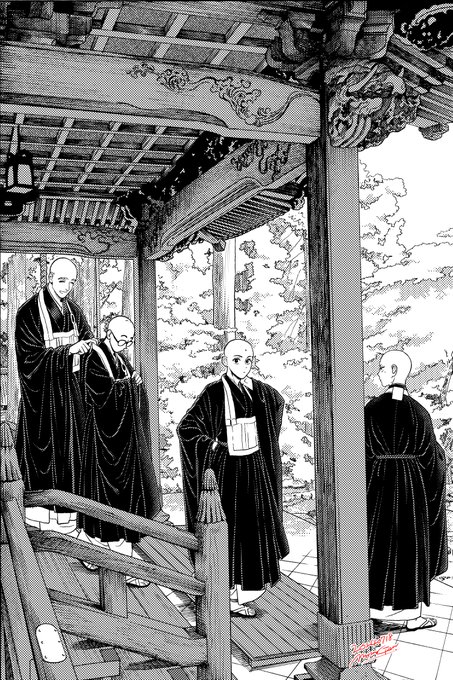 某寺、何年か前に梅雨のめちゃ蒸し暑い時期にお参りしたときも皆この格好だったけど大丈夫なのだろうか…。