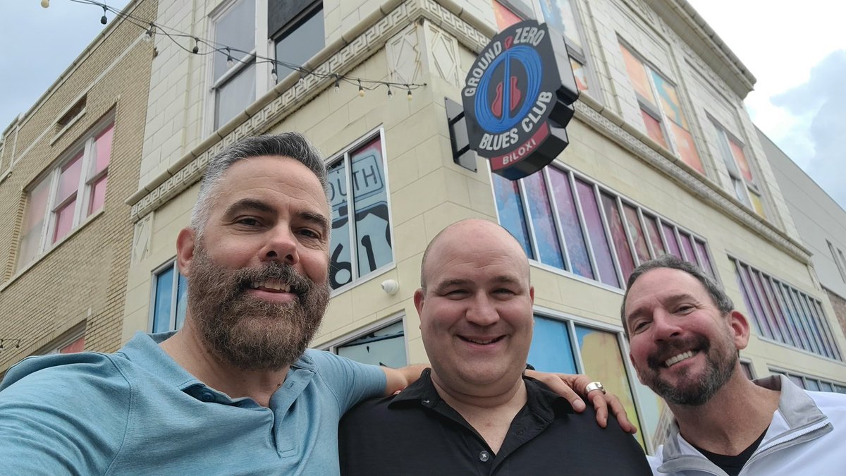 Awesome day in Biloxi #Mississippi. Thanks, <a href="/oneyounglee/">Lee</a>, for your great hospitality at Ground Zero—&amp; big thumbs up for all you're doing to revitalize city's historic downtown. 👊 Also great to see Hurricane Hunter <a href="/RyanRickert4/">Ryan Rickert</a>. (Lunch conversation was Cat-5 hurricane nerdout.)