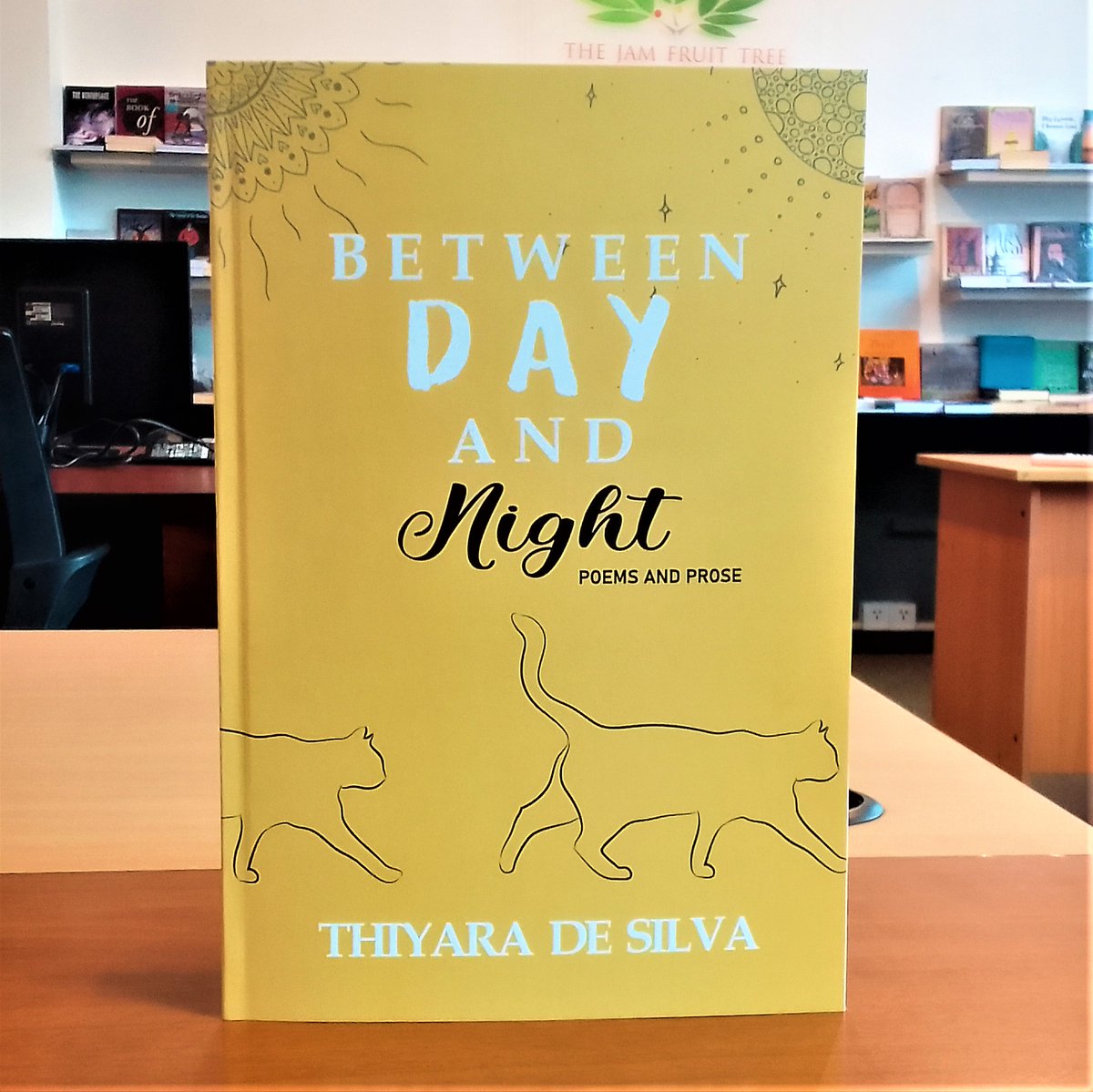 TheJamFruitTree's tweet photo. Between Day and Night
Rs. 1,500
Author: Thiyara De Silva
Paperback: 69 pages

Call/Whatsapp 072-7268078
The Jam Fruit Tree. 366/1 Galle Road, Colpetty

#ThiyaraDeSilva #BetweenDayAndNight #TheJamFruitTreePublications #TheJamFruitTreeBookShop #TheJamFruitTree #TJFT https://t.co/WX5HxavQfo
