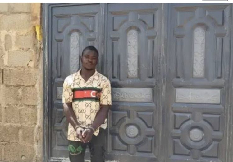 TW: Femicide!
Abdul Azeez Idris kidnapped and killed his 6 year old cousin: Aisha Saidu, in Zaria Kaduna state. 

Aisha had earlier been declared missing on the 12th of February 2024 on her way to Islamiyya school and a ransom of N8,000,000 was demanded.

Her father reported to