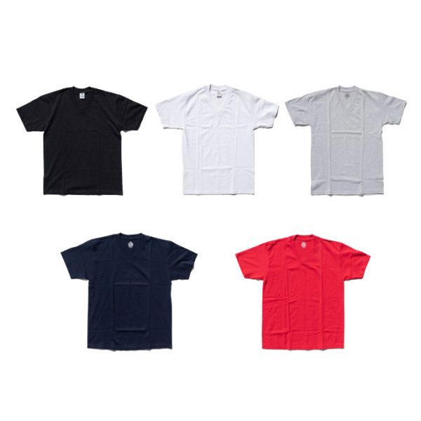 CRIMINAL__1995's tweet photo. 🔥RE ARRIVAL🔥
⬇️WEB STORE⬇️
https://t.co/abOp15zh49
【PRO CLUB】
5.8oz V-Neck T-shirt
M-2XL / ¥ 2,200
日常的に着やすい5.8オンスのコンフォートシリーズからVネックTが再入荷‼️
首元を少し露出することで大人の色気を演出👍
生地は薄すぎず厚すぎず透け感も心配なし👌
#PROCLUB #vnecktee https://t.co/VnioVZSlQK